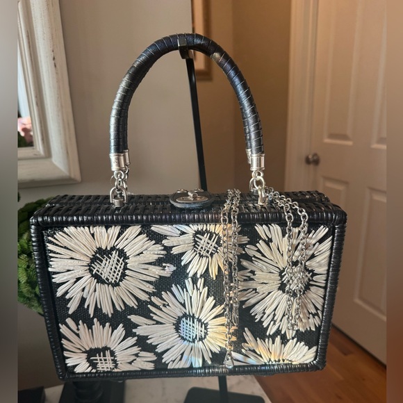 Patricia Nash Handbags - Patricia Nash - LIKE NEW Lamezia Wicker Box Bag w/Chain Strap - Vintage Inspired